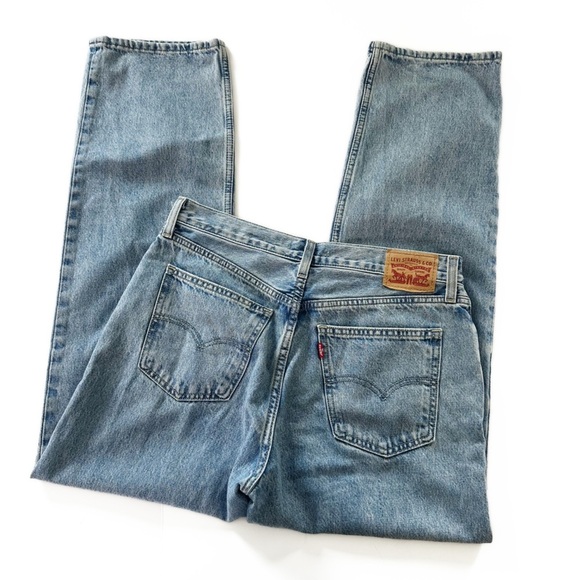 Levi’s Womens 29 Low Pro Baggy Straight Light Wash Jeans - Picture 7 of 8